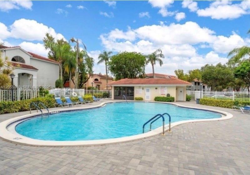 11856 NW 11th St, Unit 11856, Pembroke Pines, FL 33026 Photo