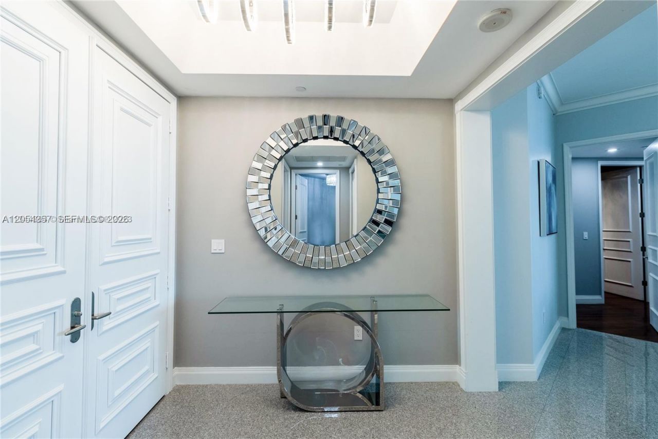 16051 Collins Ave , Unit 2402, Sunny Isles Beach, FL 33160 Photo