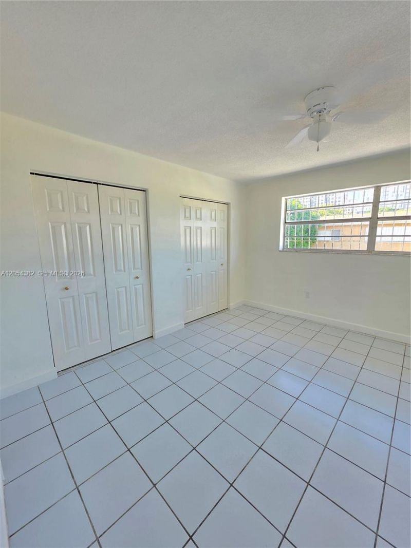 10972 SW 4th St, Unit J2, Sweetwater, FL 33174 Photo