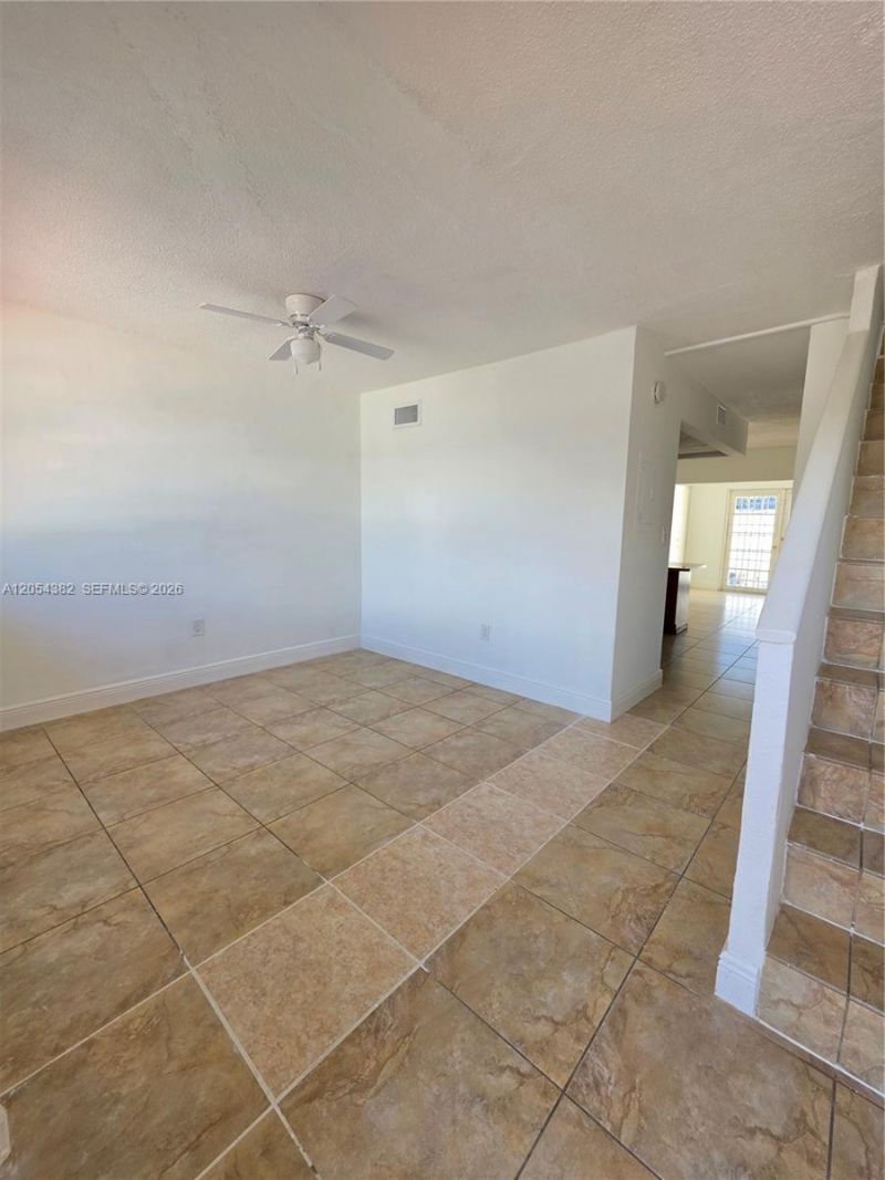 10972 SW 4th St, Unit J2, Sweetwater, FL 33174 Photo