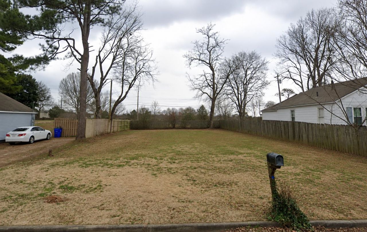 612 Marion Ave, Florence, AL 35630 Main Photo