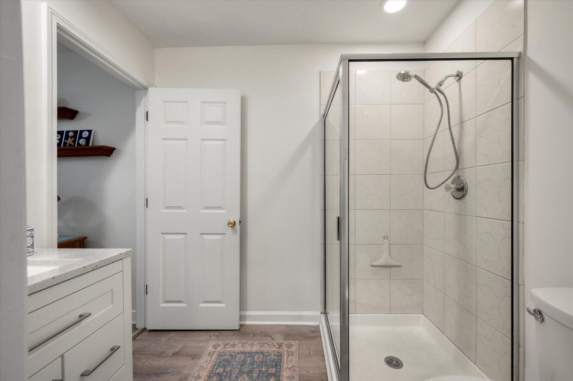 3108 Queensgate Way Photo 17