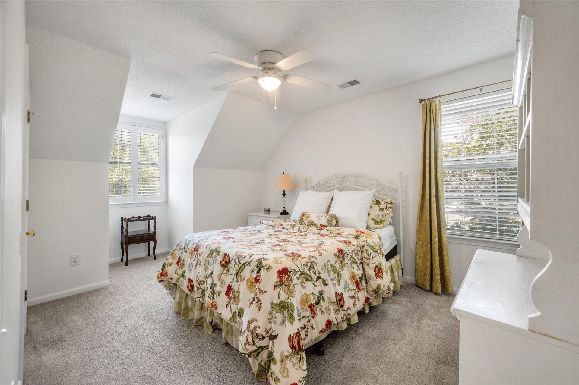 3108 Queensgate Way Photo 22