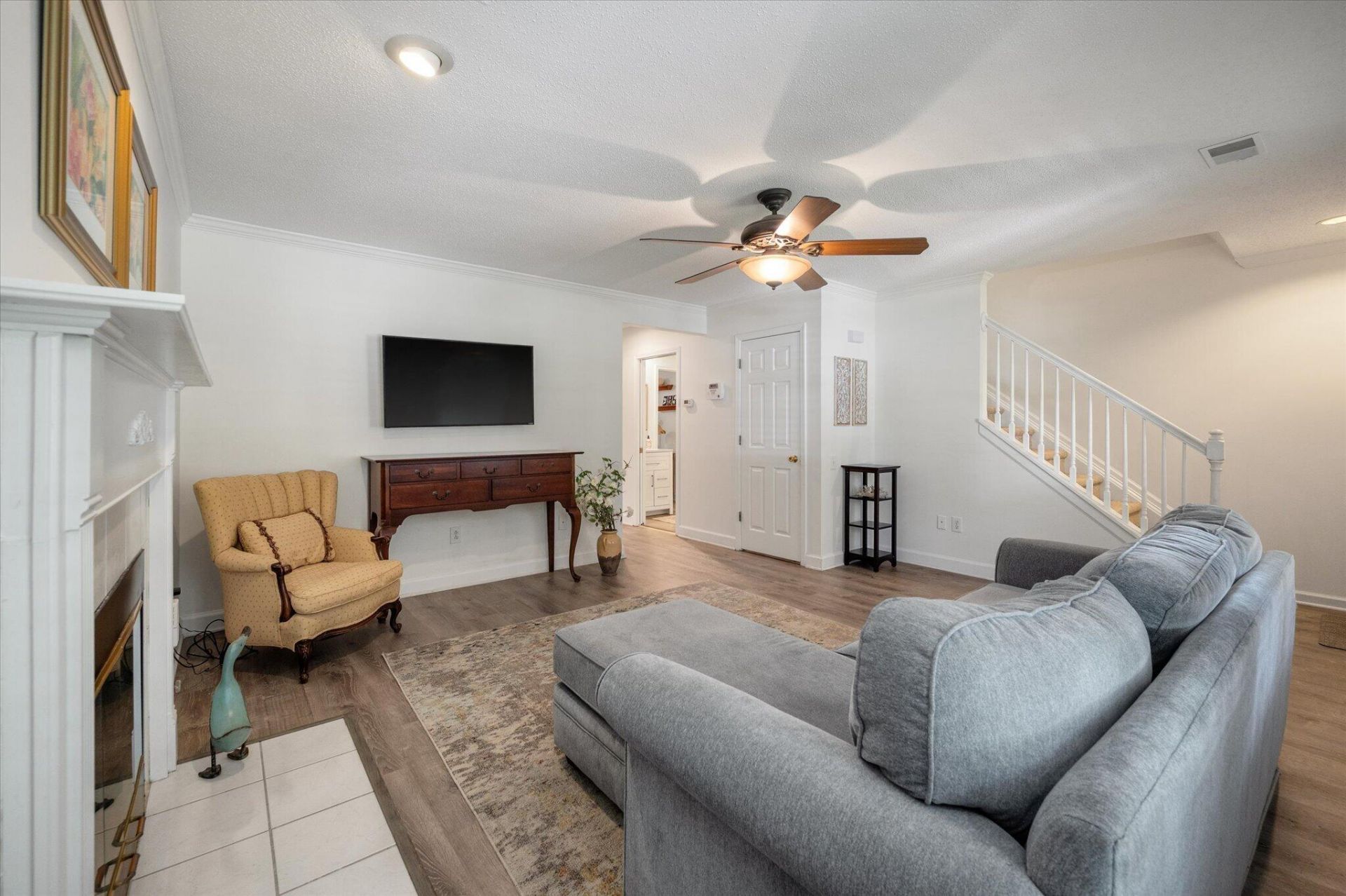 3108 Queensgate Way Photo 6