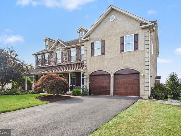 2202 SMITHFIELD COURT , HARLEYSVILLE, PA 19438