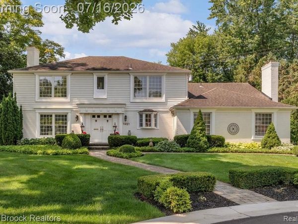 1451 Courtleigh Terrace, Bloomfield Hills, MI 48301