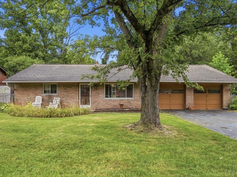 9602 Kosta Drive, Springfield Twp., OH 45231 Photo 1