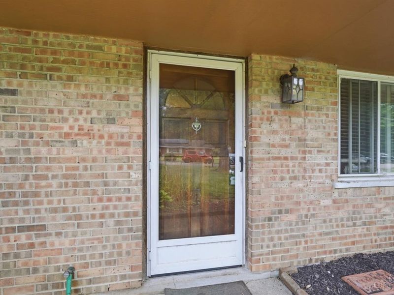 9602 Kosta Drive, Springfield Twp., OH 45231 Photo 10