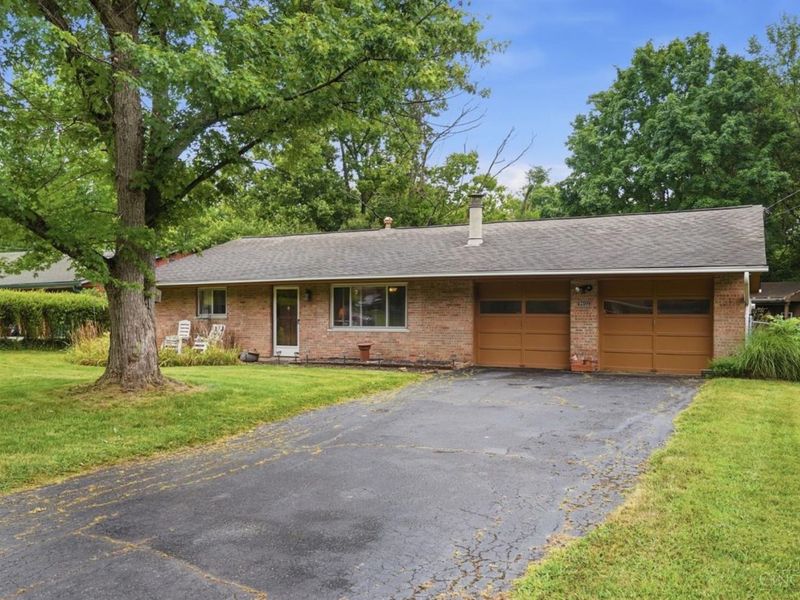9602 Kosta Drive, Springfield Twp., OH 45231 Photo 2