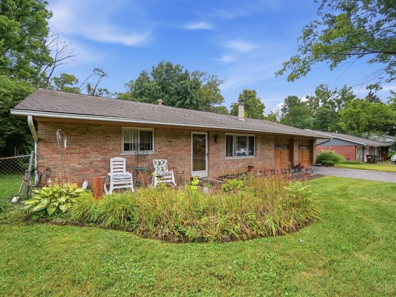 9602 Kosta Drive, Springfield Twp., OH 45231 Photo 6