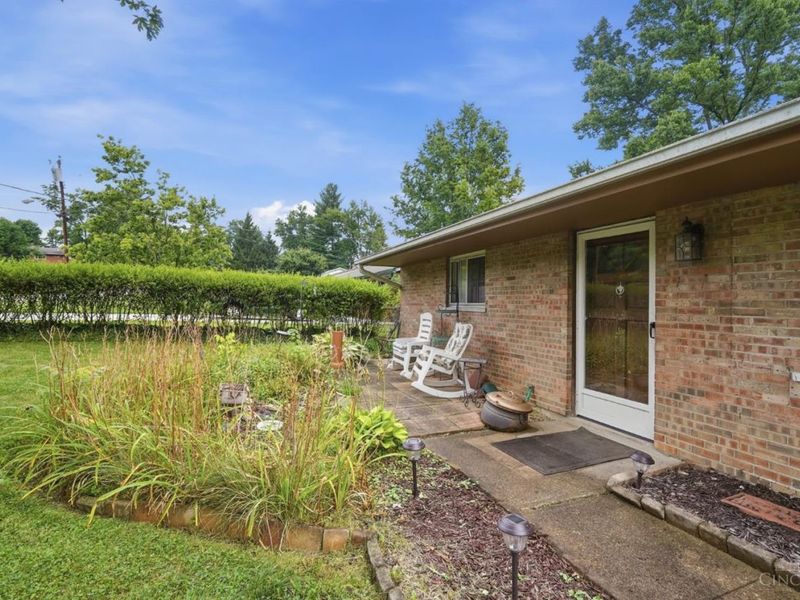 9602 Kosta Drive, Springfield Twp., OH 45231 Photo 7