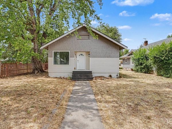 1023 State Street, Weiser, ID 83672