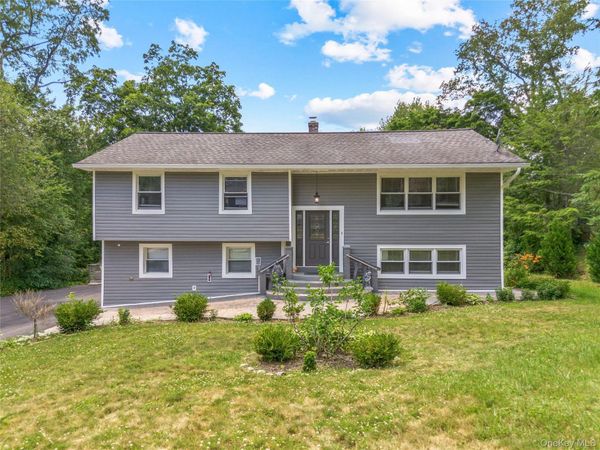 2669 Springhurst Street, Yorktown Heights, NY 10598