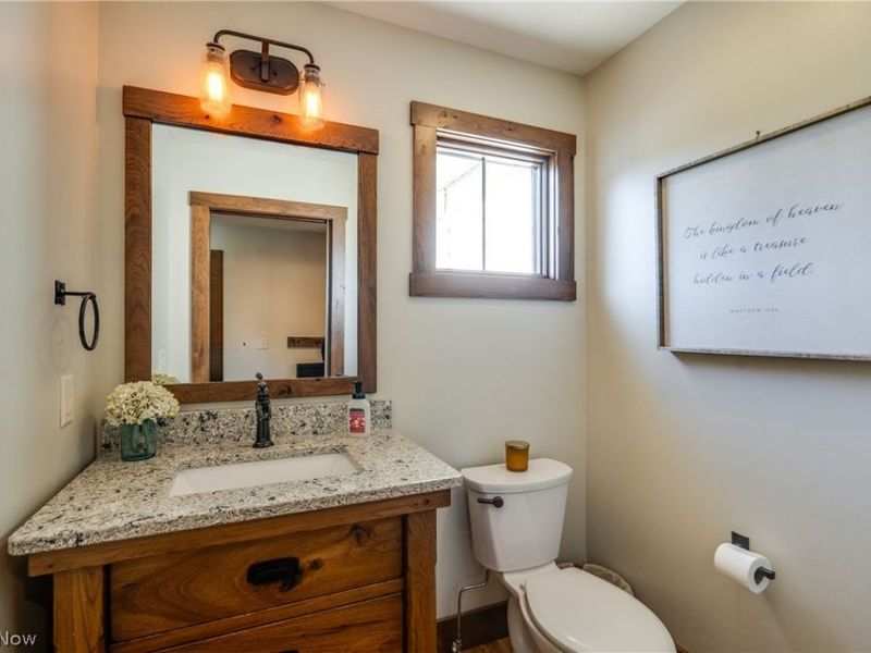 16159 Salem Church Street NE, Alliance, OH 44601 Photo 13