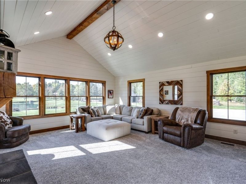 16159 Salem Church Street NE, Alliance, OH 44601 Photo 8