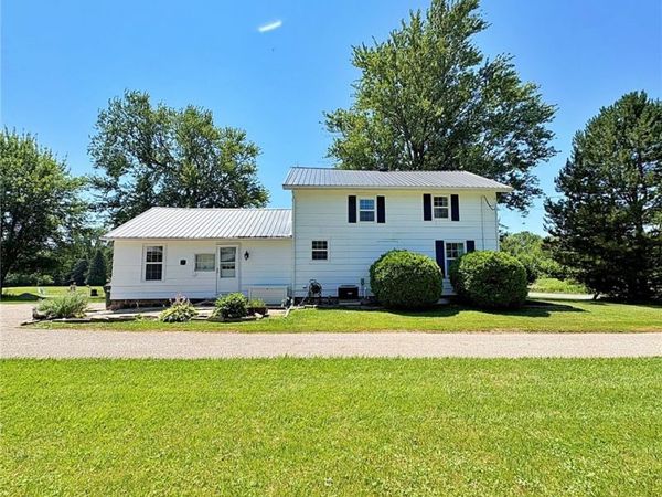 10677 Baumhart Road , Amherst, OH 44001