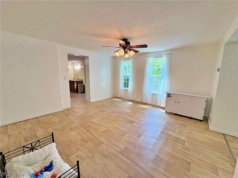 10677 Baumhart Road, Amherst, OH 44001 Photo 19