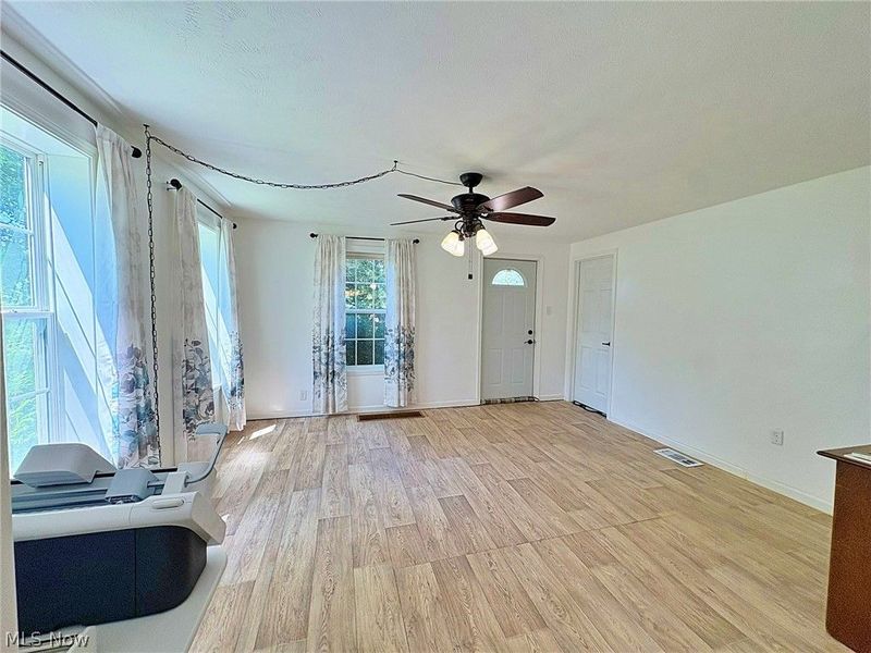 10677 Baumhart Road, Amherst, OH 44001 Photo 20