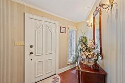 107 Limestone Ln.  photo 4