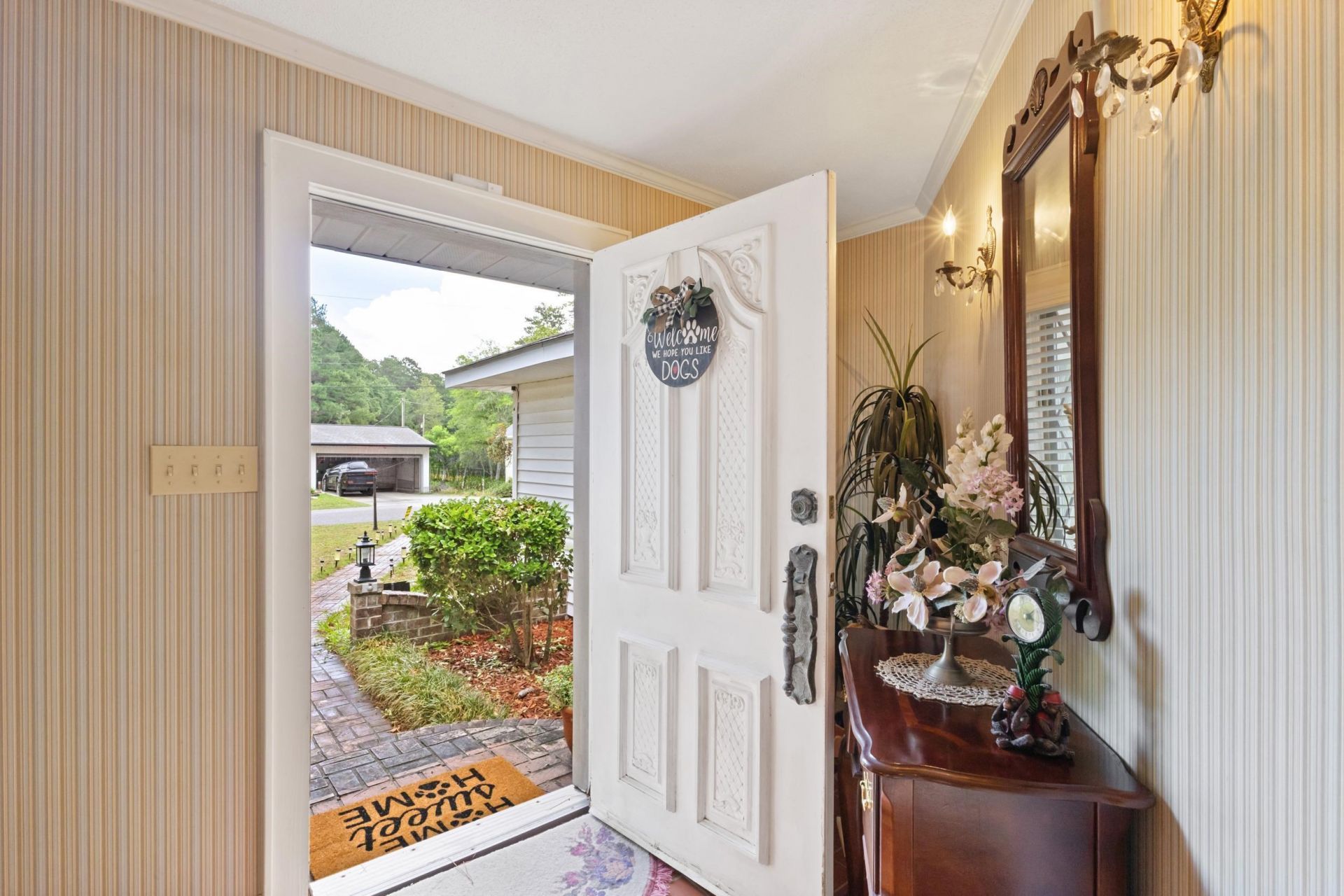 107 Limestone Ln.  Photo 6