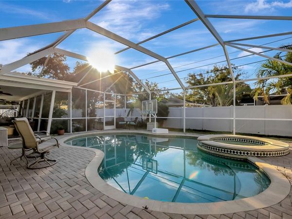 809 JACARANDA DRIVE , LARGO, FL 33770