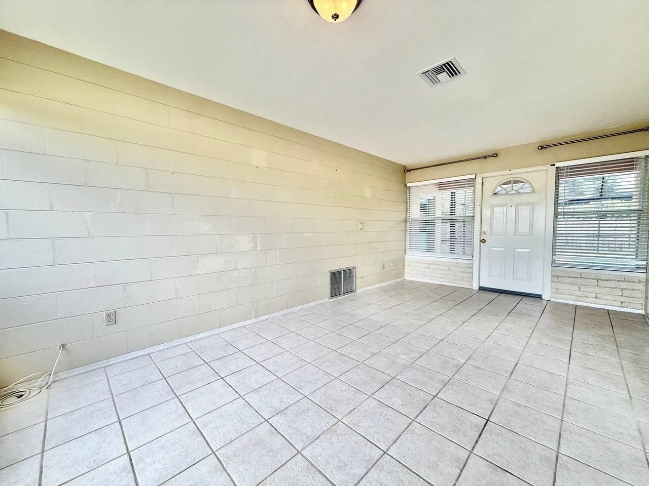 4201 Benson Avenue N, Saint Petersburg, FL 33713 Photo