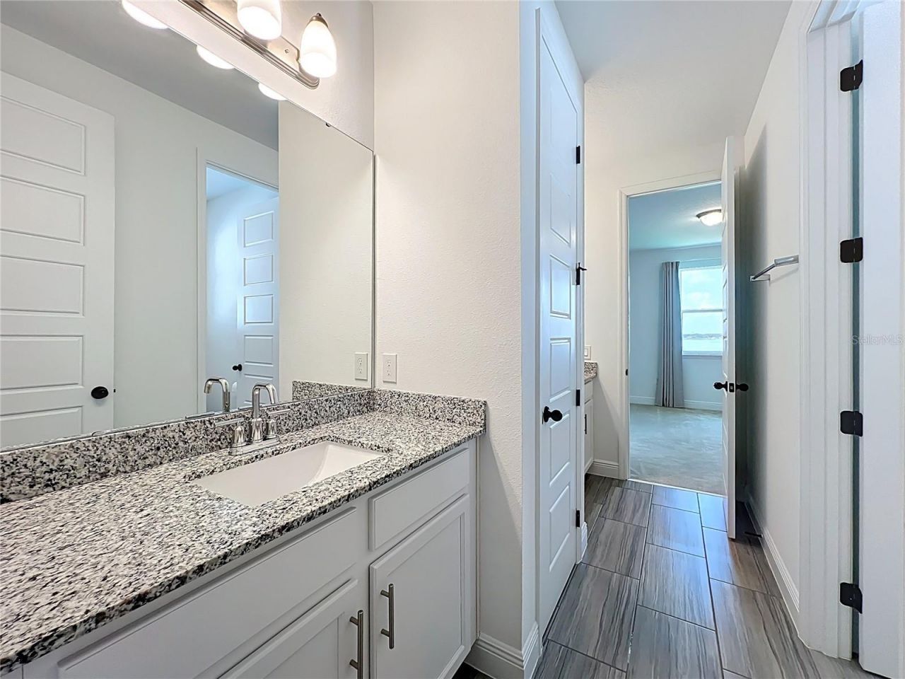 7398 Alpine Butterfly Ln, Orlando, FL 32819 Photo