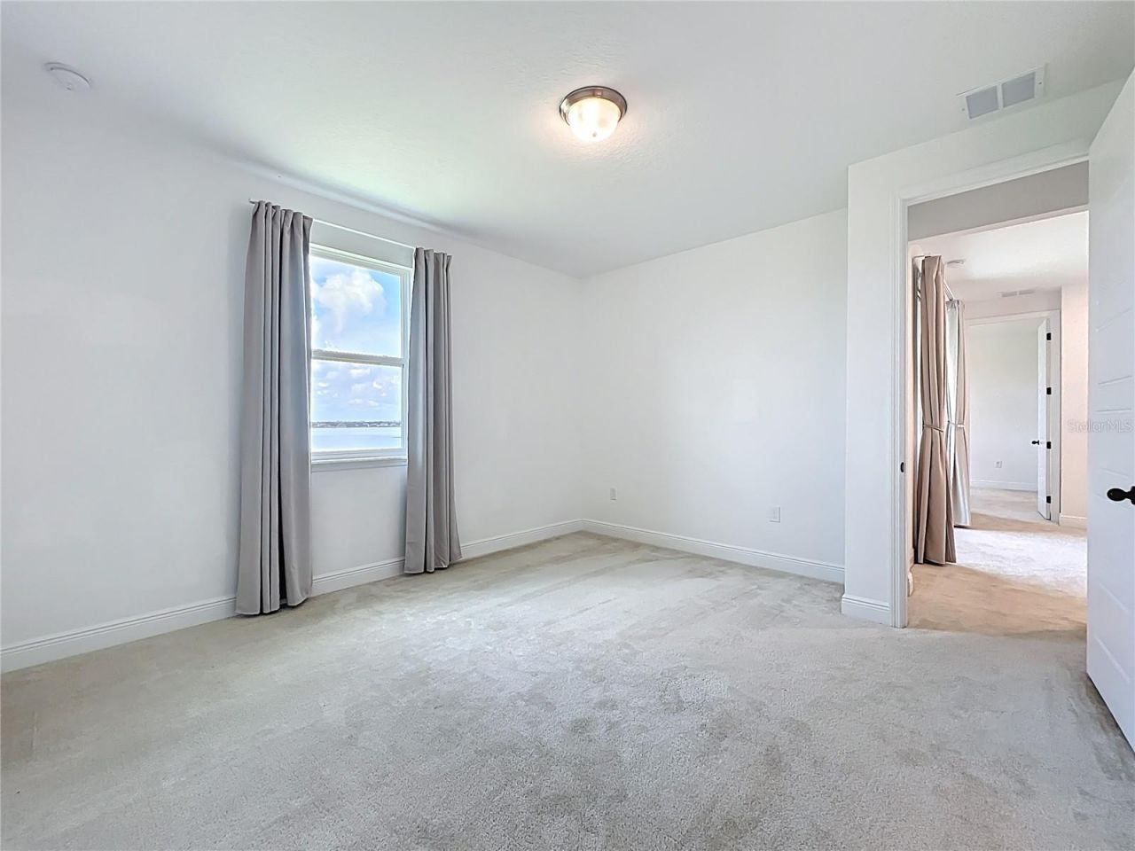 7398 Alpine Butterfly Ln, Orlando, FL 32819 Photo