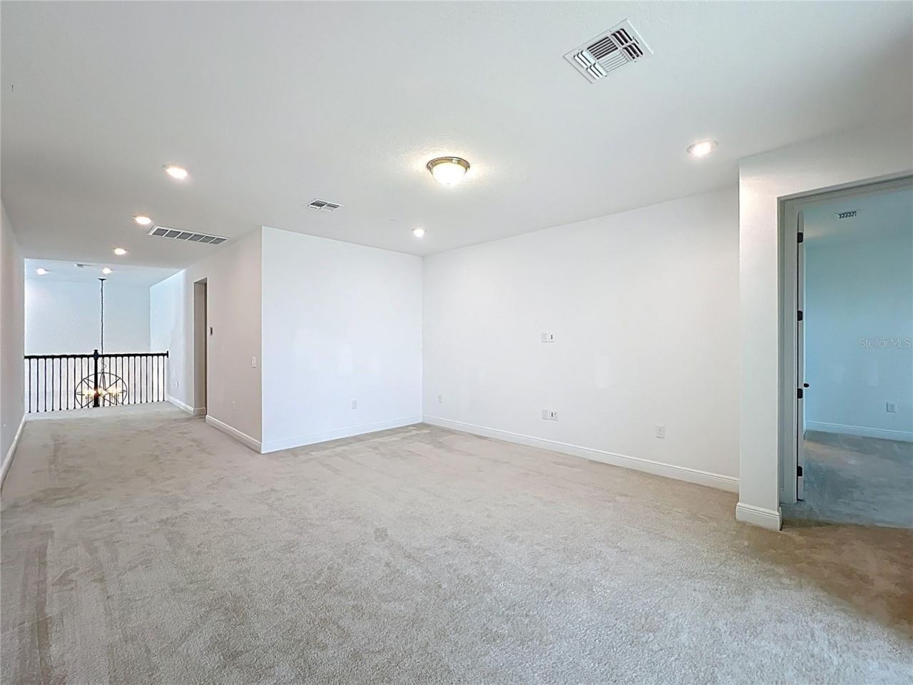 7398 Alpine Butterfly Ln, Orlando, FL 32819 Photo