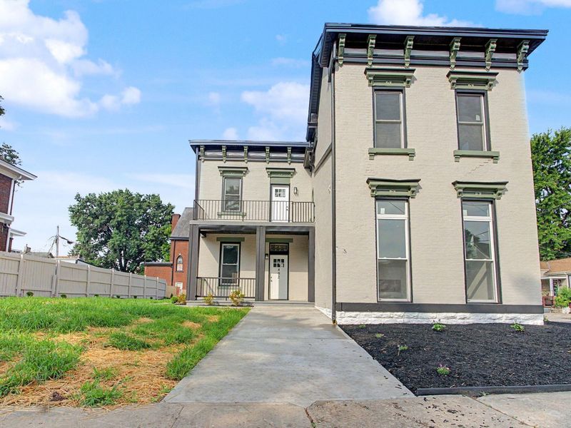 402 Dayton Avenue, Dayton, KY 41074 Photo 1