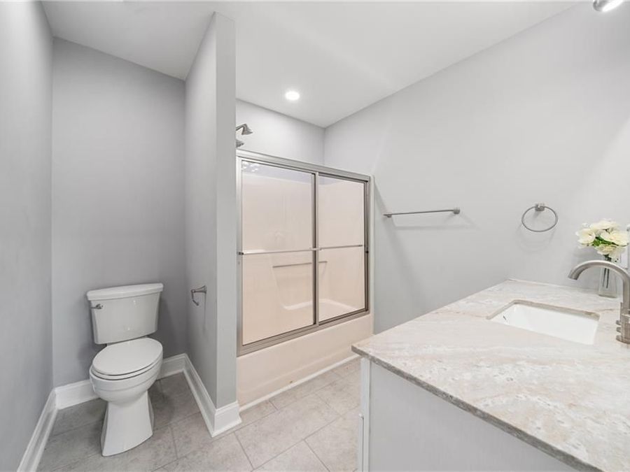 Property Image 64
