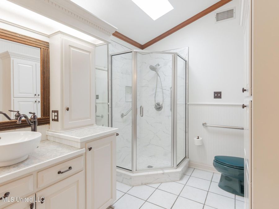 Property Image 105