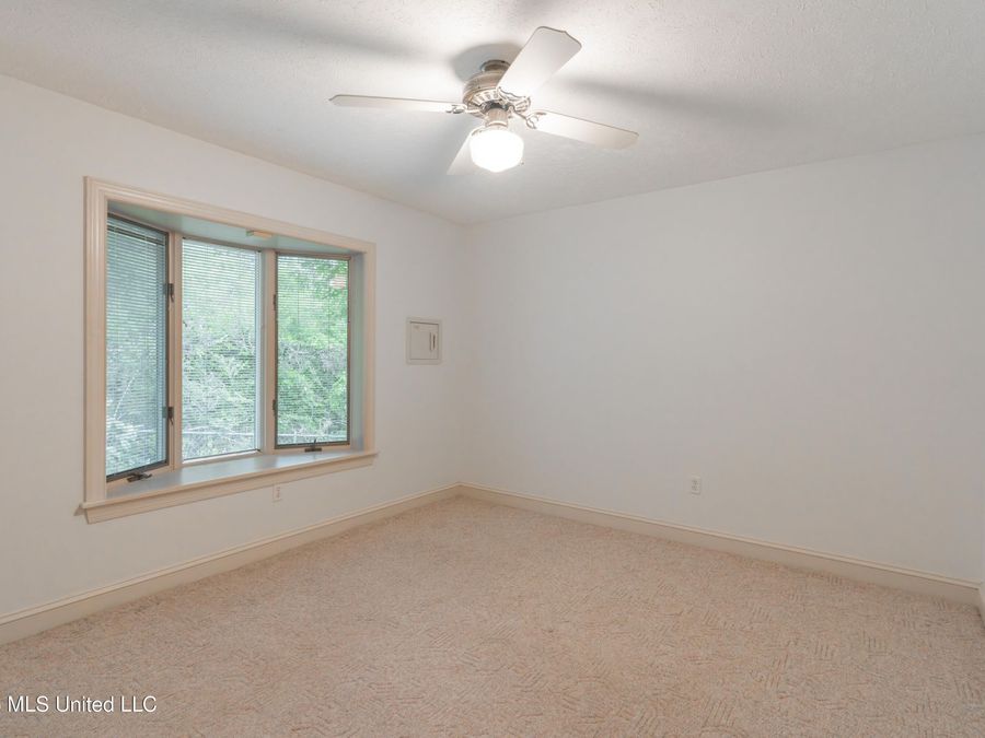 Property Image 120