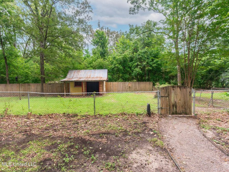 Property Image 160