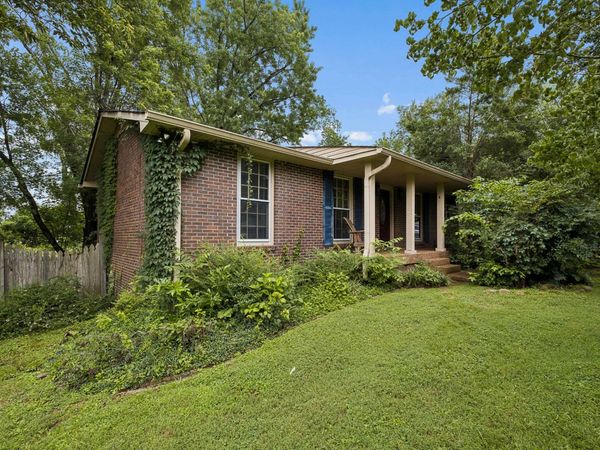 125 Medearis Dr, Old Hickory, TN 37138