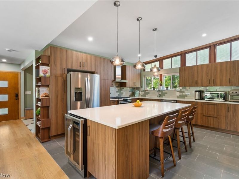 6079 Fulton Drive NW, Canton, OH 44718 Photo 10