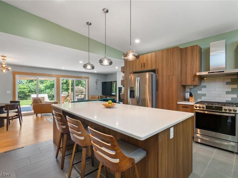 6079 Fulton Drive NW, Canton, OH 44718 Photo 12