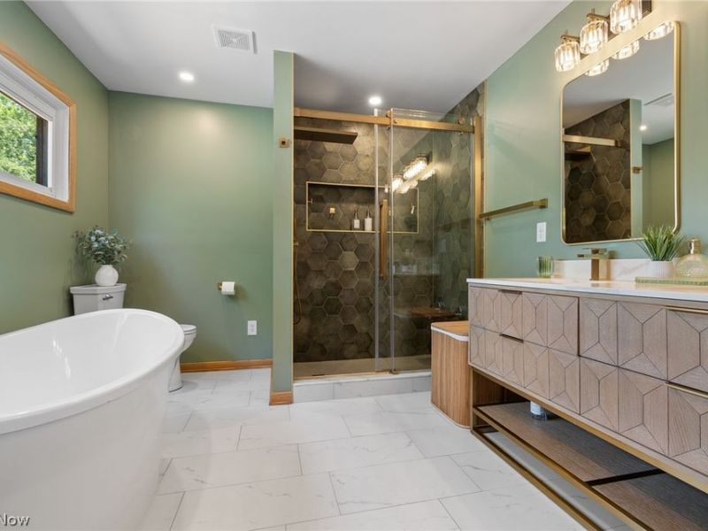 6079 Fulton Drive NW, Canton, OH 44718 Photo 15