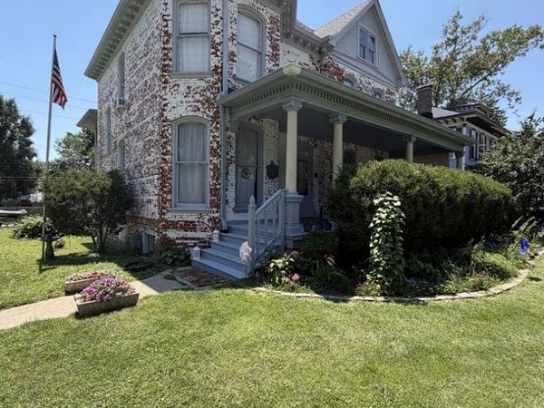 451 W Macon Street, Decatur, IL 62522