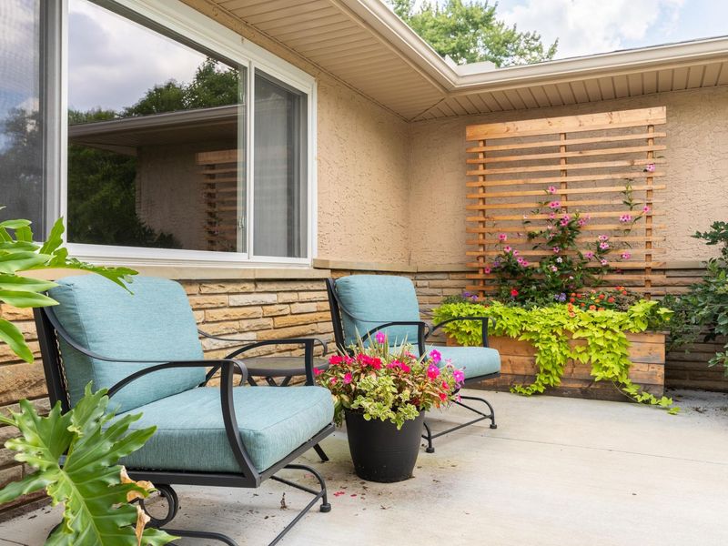 2843 Alder Vista Drive, Columbus, OH 43231 Photo 6