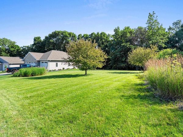 3329 LARGO RIDGE DRIVE, Green Bay, WI 54311