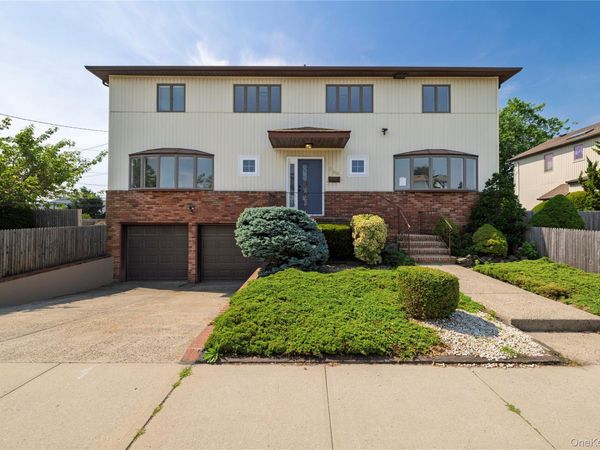 580 East Pine Street , Unit East Side, Long Beach, NY 11561