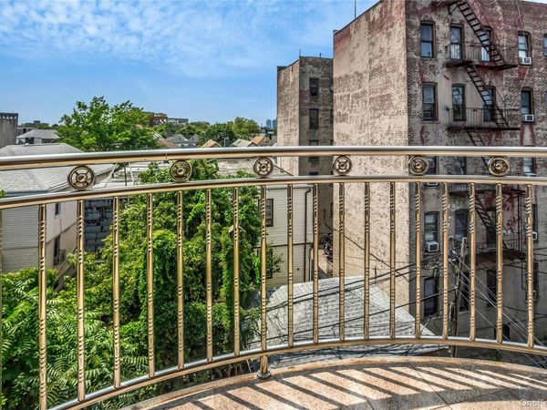 40-40 68th Street , Unit 4D, Woodside, NY 11377