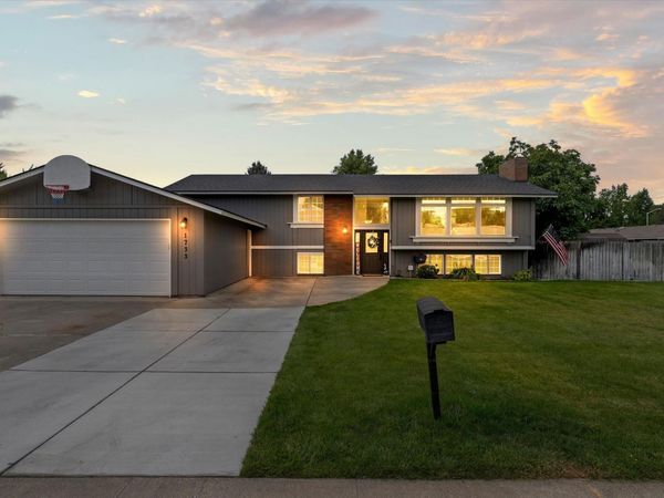 1733 Bismark St, Richland, WA 99354