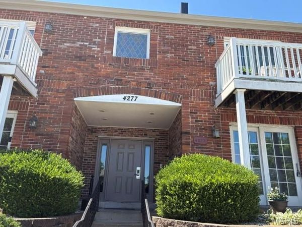 4277 Forest De Ville Drive , Unit E, Unincorporated, MO 63129