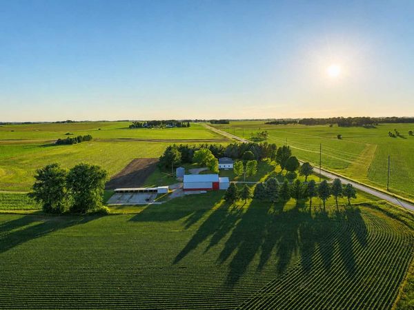 26469 700th Street , Kasson, MN 55944