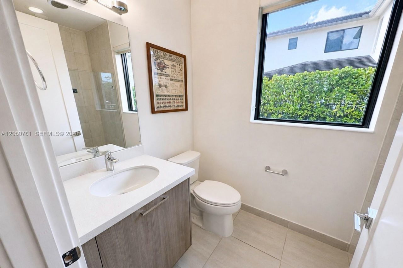 10702 SW 53rd St , Cooper City, FL 33328 Photo