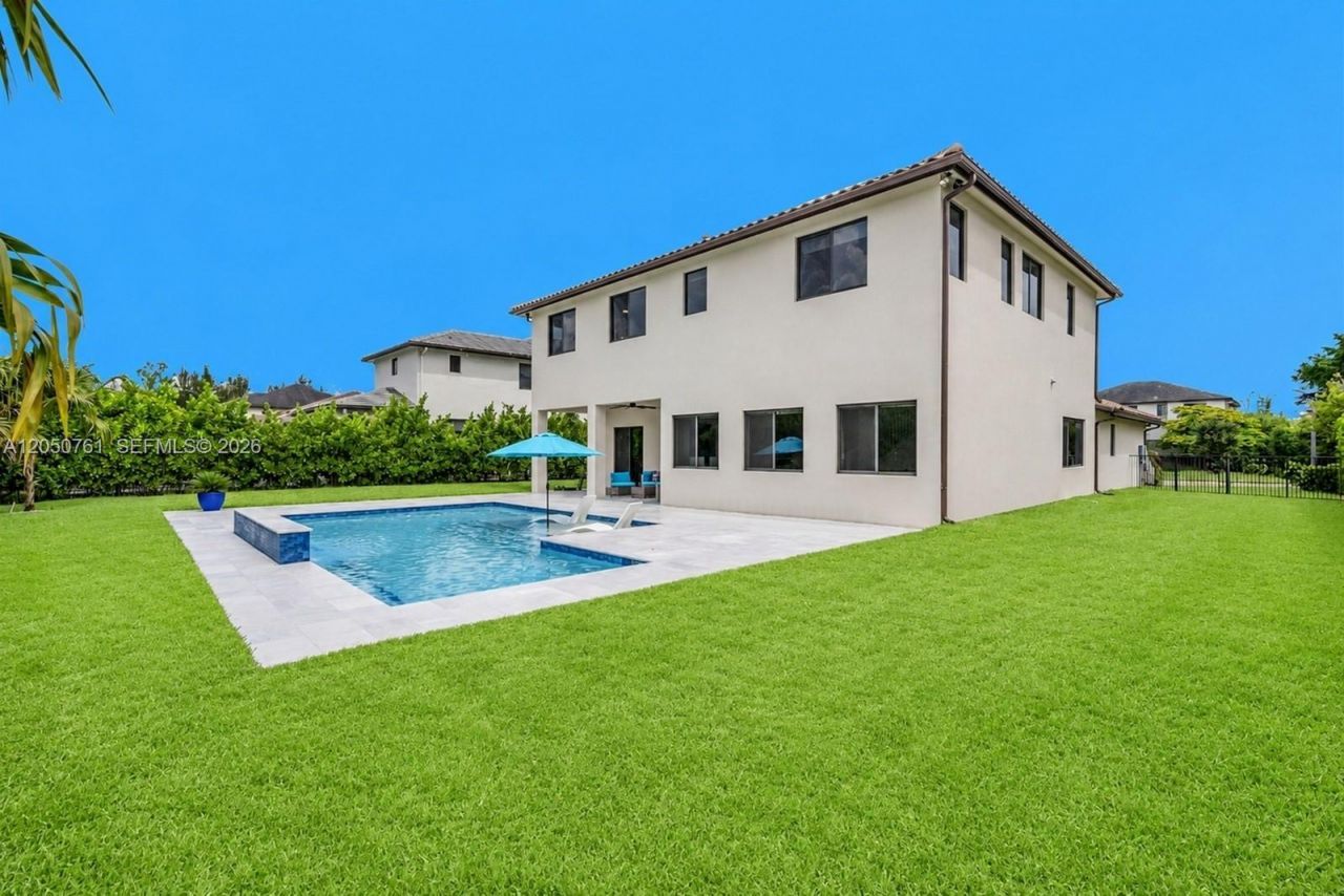 10702 SW 53rd St , Cooper City, FL 33328 Photo