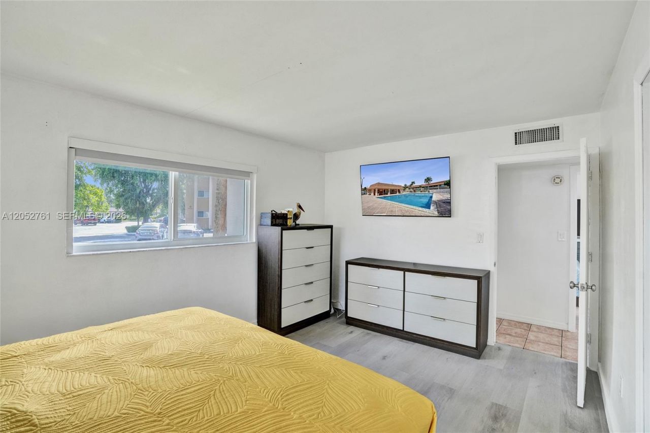 7430 Miami Lakes Dr, Unit E107, Miami Lakes, FL 33014 Photo