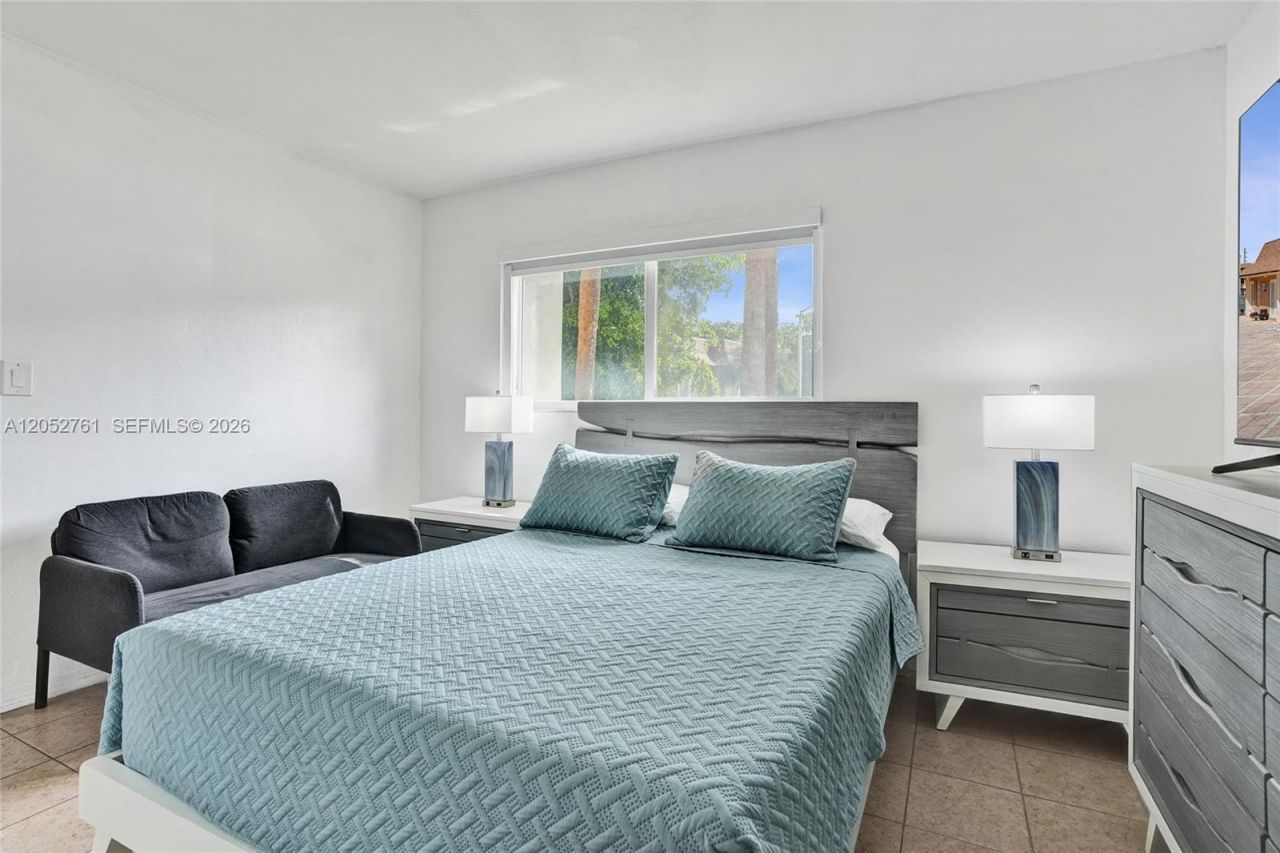 7430 Miami Lakes Dr, Unit E107, Miami Lakes, FL 33014 Photo